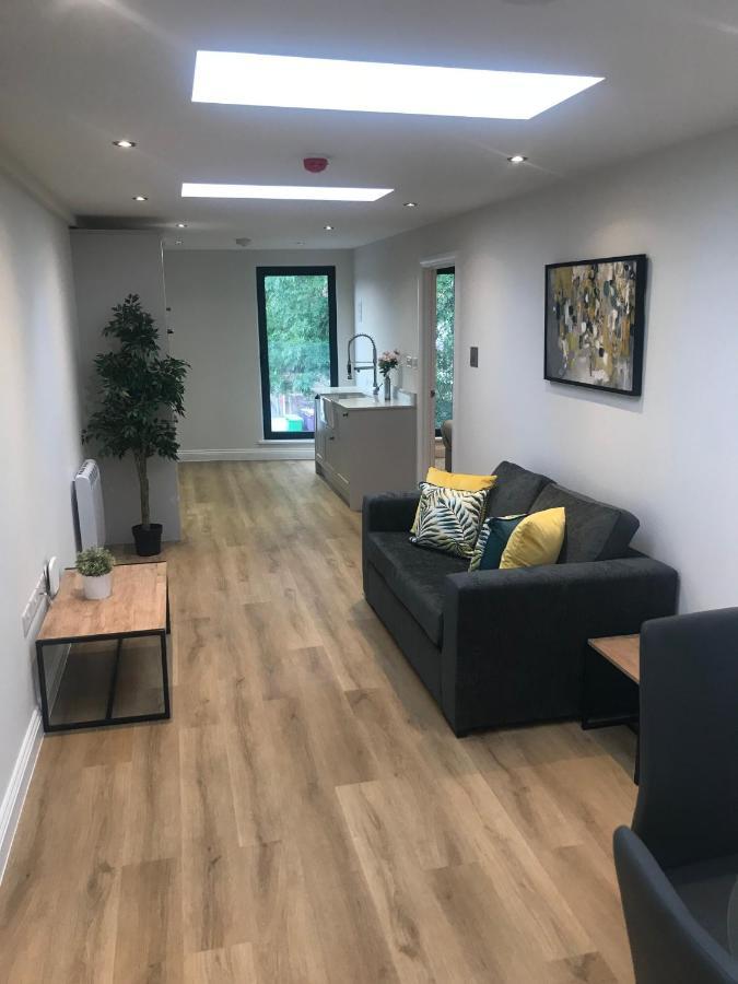 Heart Of Henley 1 & 2 Bedroom Apartments Eksteriør billede