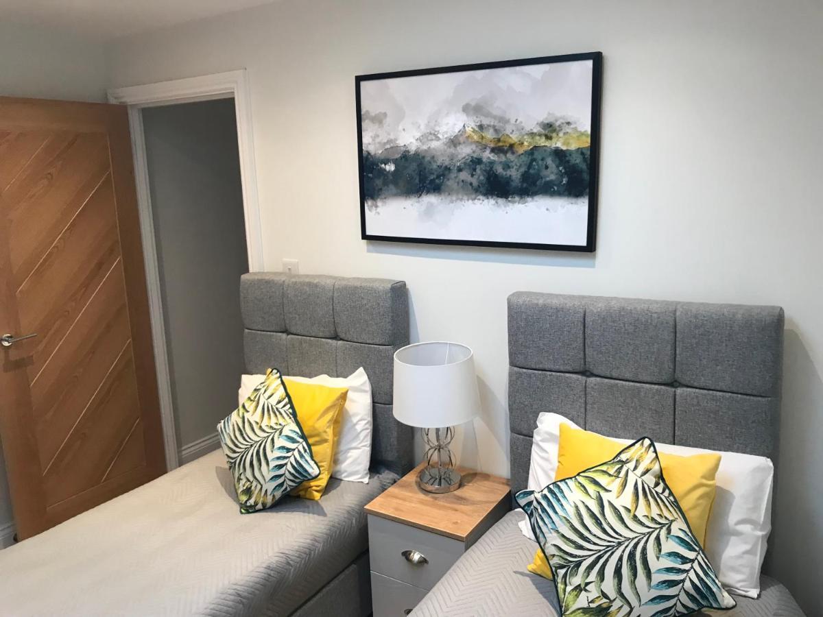 Heart Of Henley 1 & 2 Bedroom Apartments Eksteriør billede