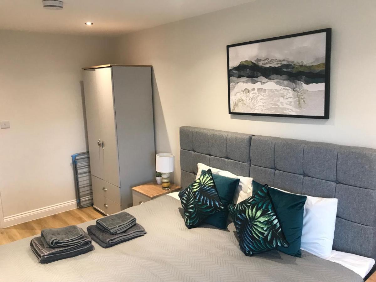 Heart Of Henley 1 & 2 Bedroom Apartments Eksteriør billede